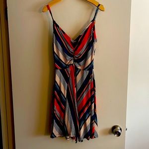 ✨2/20✨Venus size small striped dress. Super cute for summer!